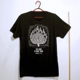 Camiseta evangélica Eu Sou o Que Sou — Coroa de Vida - preta